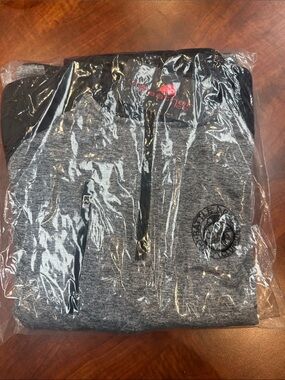 NWT Men's Quarter-Zip Golf Pullover